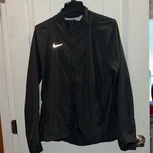 NWOT Nike running light weight jacket.